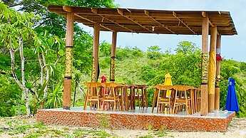 Suwehan Beach Cliff House