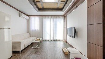 Geoje Blueberry Pet Pension