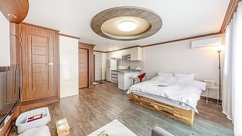 Geoje Blueberry Pet Pension