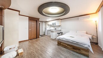 Geoje Blueberry Pet Pension