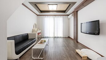 Geoje Blueberry Pet Pension