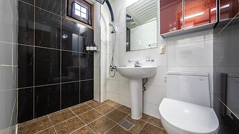 Geoje Blueberry Pet Pension