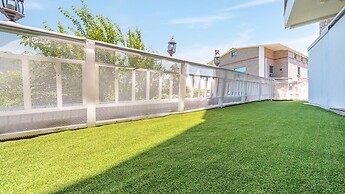 Geoje Blueberry Pet Pension