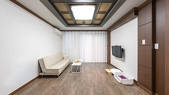 Geoje Blueberry Pet Pension