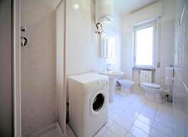 Giardini 13 Int 10 in Borghetto Santo Spirito