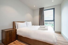 Spacious Flat in North London