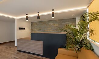 Treebo Premium Vapr Ashok Nagar