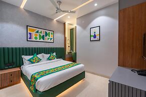 Treebo SV Residency
