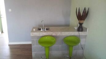 Beausejour Buena Vista Suite 5