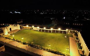 Rivaasa Hotel & Resort