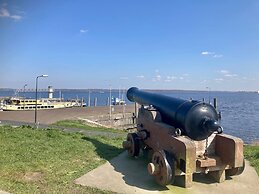 4-person Holiday Home Lydia by a Typical Dutch Canal