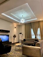 De James Hotels and Suites