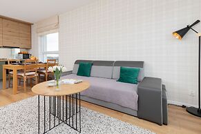 9th Floor Apartment in Gdansk by Renters