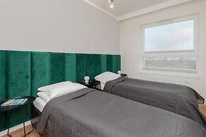 9th Floor Apartment in Gdansk by Renters