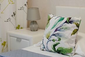 Apartment Miamar for 6 by Renters