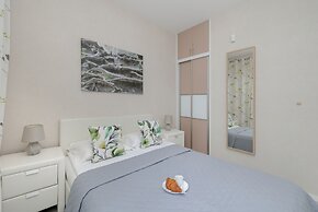 Apartment Miamar for 6 by Renters