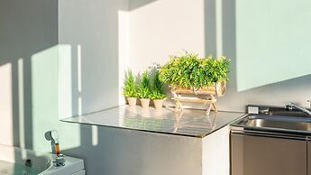 Gyeongju Modern Pool Villa