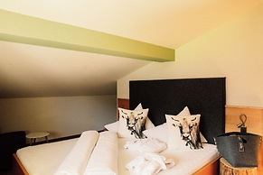 Tanafreida Apartments