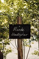 Tanafreida Apartments