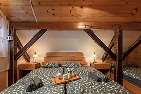 Authentic Wooden House Sleme