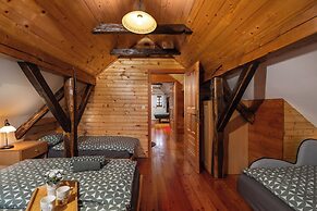 Authentic Wooden House Sleme