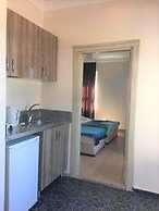 Beach Front Apartment Close to Centre of Side With all you Desire Slee