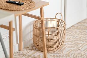 Cozy Apartment in Poznań by Renters