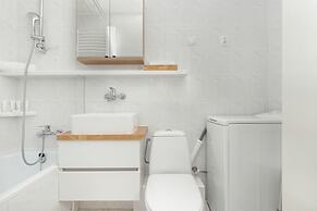 Cosy Beige Apartment for 5 by Renters