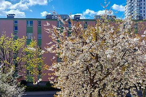 Cosy Beige Apartment for 5 by Renters