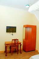 Briston Hotel - Serengeti