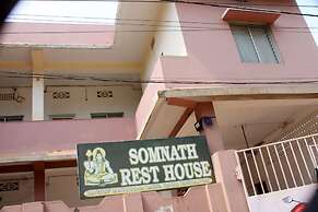Goroomgo Somnath Rest House Puri