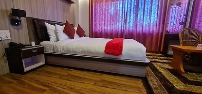 Hotel Easton Blue