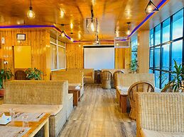 Hotel Easton Blue
