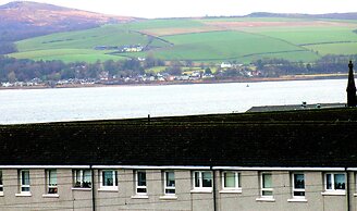 Cozy Coastal Apartment in Historic Port Glasgow