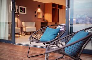 Khanyisa Mountain Lodge