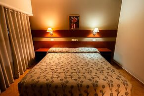 HOTEL TROPICAL IGUAZU