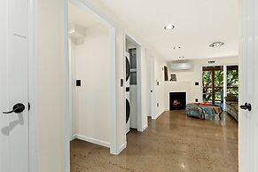 Skyline by the Lake - Gateway to Northern Colorado