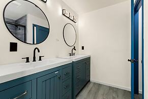 Skyline by the Lake - Gateway to Northern Colorado