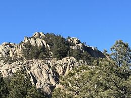 Skyline by the Lake - Gateway to Northern Colorado