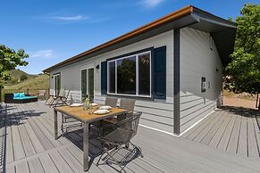 Skyline by the Lake - Gateway to Northern Colorado