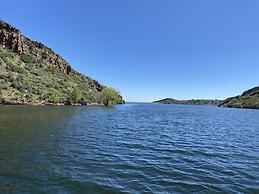 Skyline by the Lake - Gateway to Northern Colorado