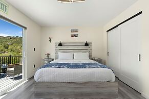 Skyline by the Lake - Gateway to Northern Colorado