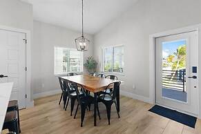 239 Delmar Ave 3 Bedroom Home by RedAwning