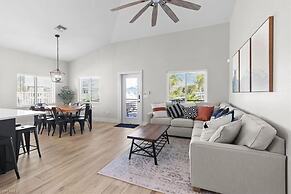 239 Delmar Ave 3 Bedroom Home by RedAwning