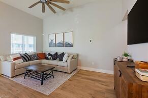 239 Delmar Ave 3 Bedroom Home by RedAwning