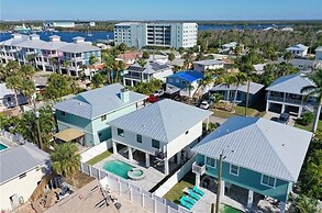 239 Delmar Ave 3 Bedroom Home by RedAwning