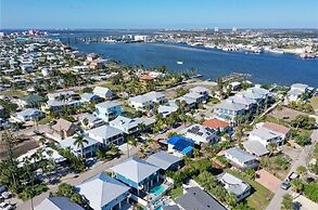 239 Delmar Ave 3 Bedroom Home by RedAwning