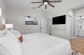 239 Delmar Ave 3 Bedroom Home by RedAwning