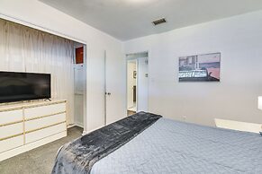 Fort Walton Home w/ Shared Pool - 2 Mi to Beach!