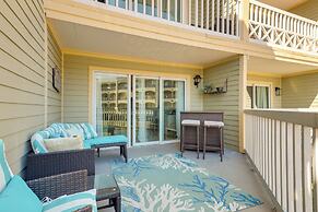 Steps to Galveston Beach: Condo w/ Pool Access